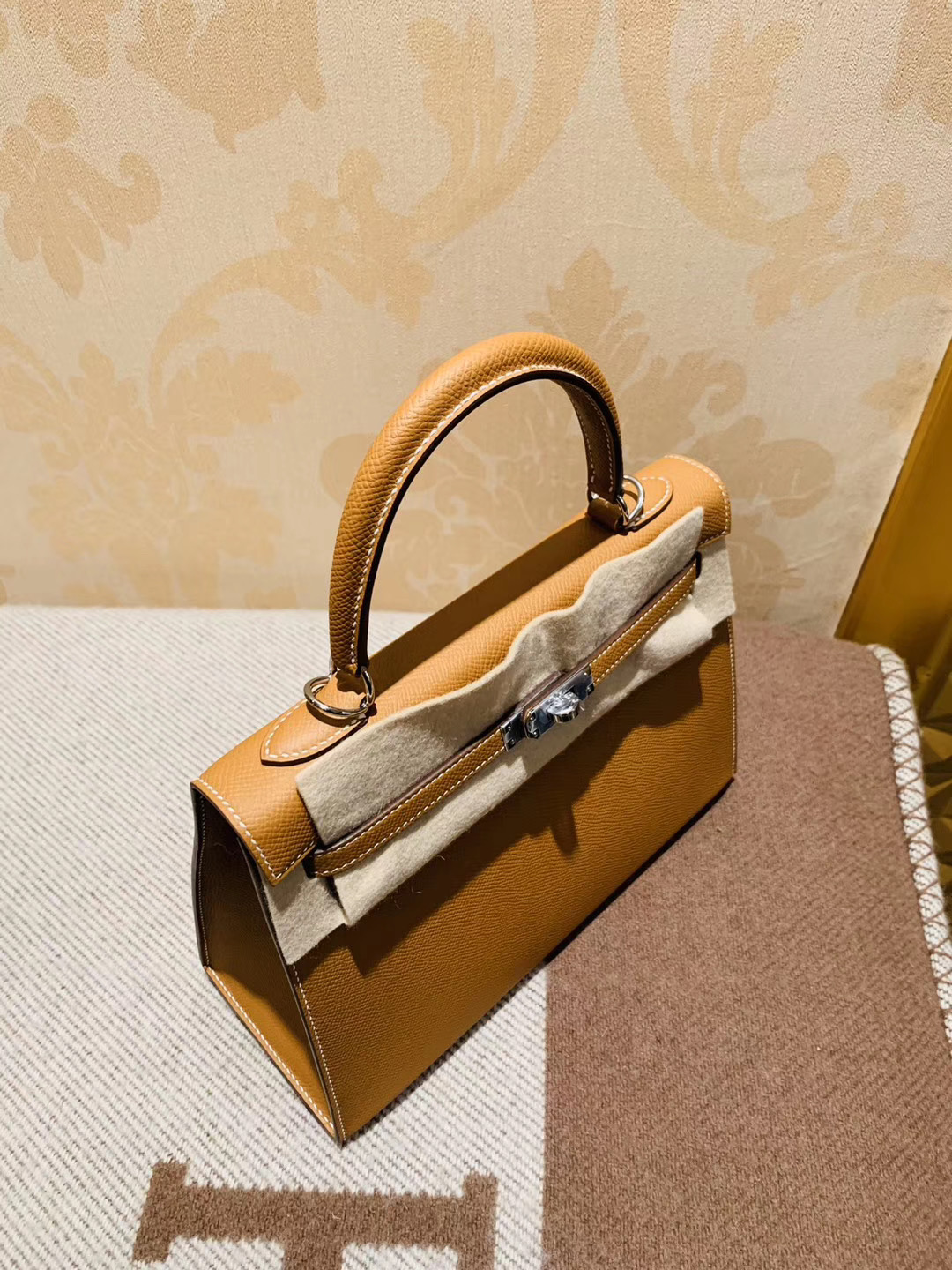 Kelly 凯莉包 25cm Ck37 Gold 金棕色 Epsom 小牛皮 外缝 银扣