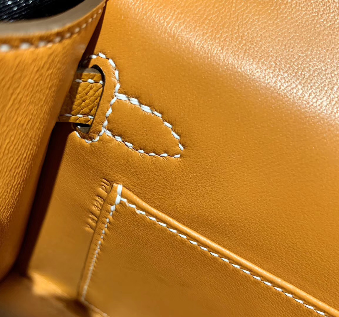 爱马仕 Hermes Mini Kelly 19CM 太妃金 金扣 Epsom皮
