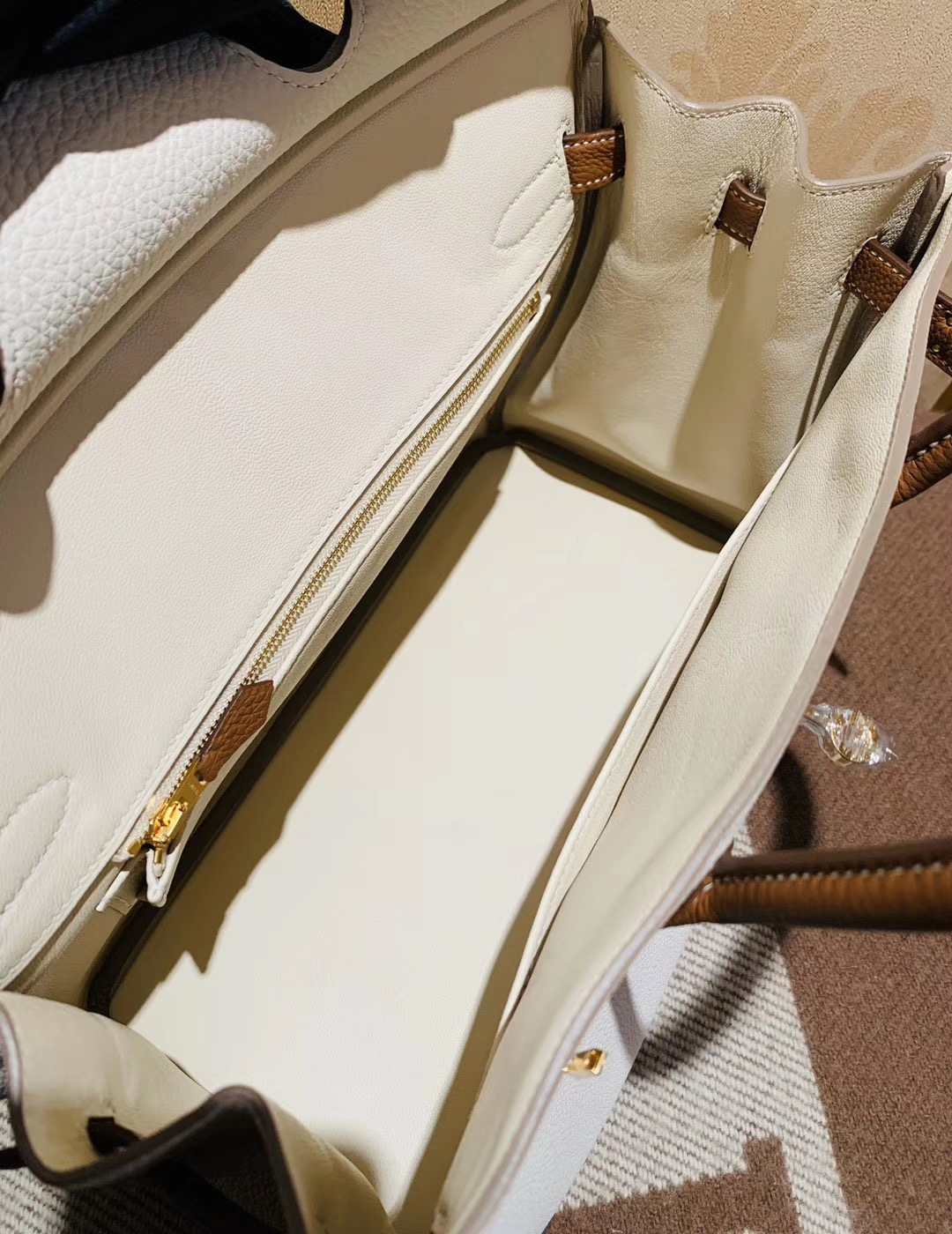 拼色小极品：Birkin 30CM CC37 金棕色 CC10 奶昔白 Togo皮 金扣