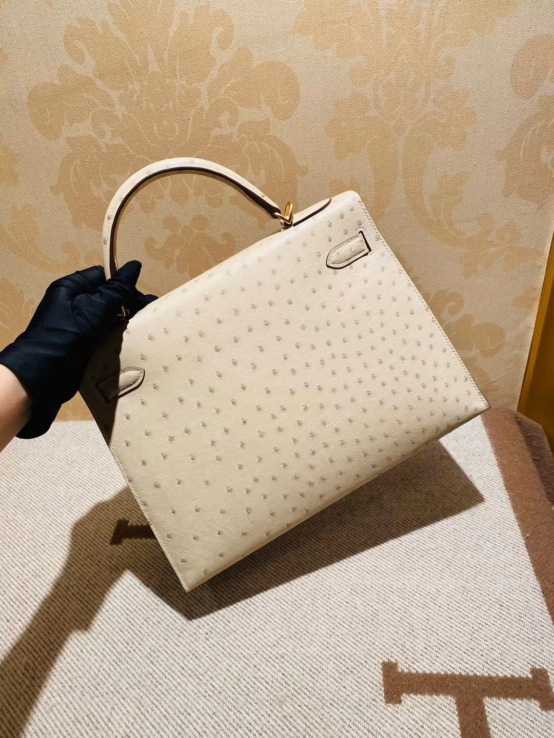 Hermes Kelly KL32cm 羊毛白 鸵鸟皮 金扣