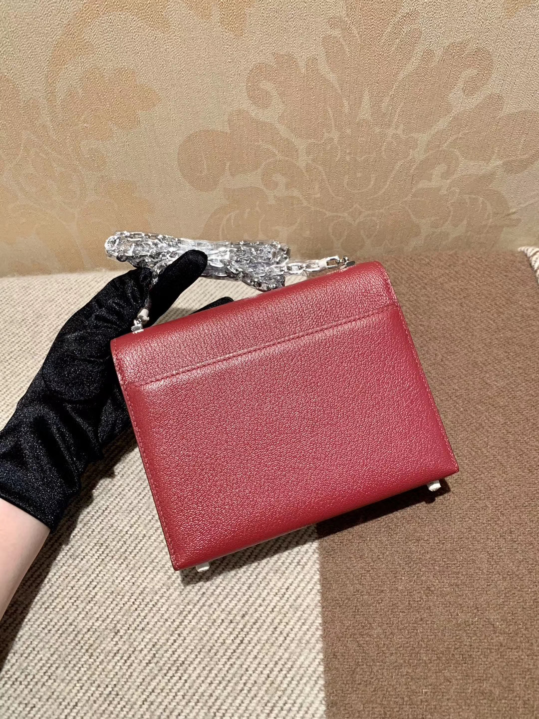 机关枪 叉烧包 Verrou 小号17cm K1石榴红 rouge grenat 山羊皮 银链 很漂亮的暗红色